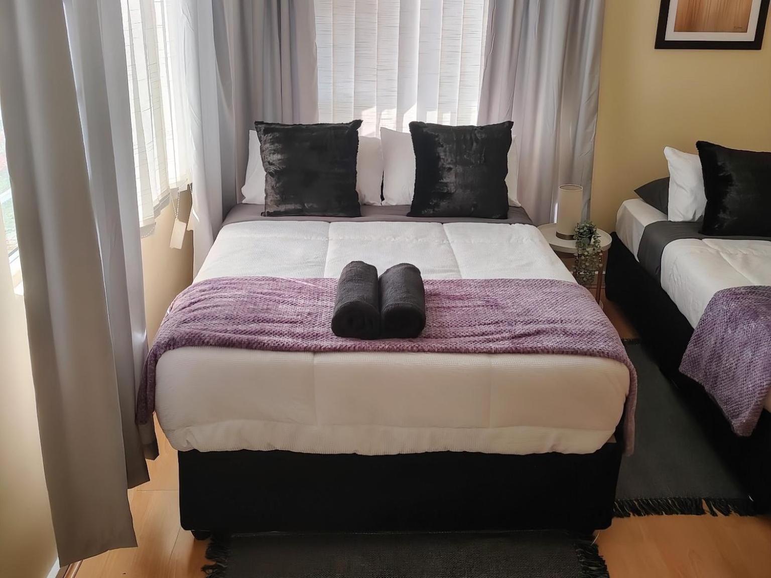 54 On 7Th Newton Park Villa Room photo